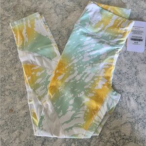 Fabletics Alameda High-waisted 7/8 capri Leggings with mesh